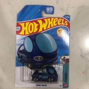 Mattel Hot Wheels Deora Toy Car - Blue and Black